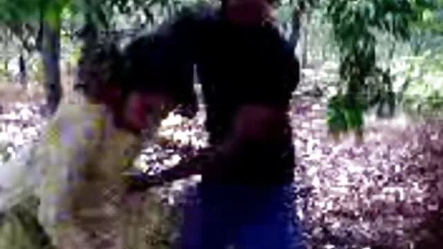 Mary y Viki pono de viejitas comparten una polla