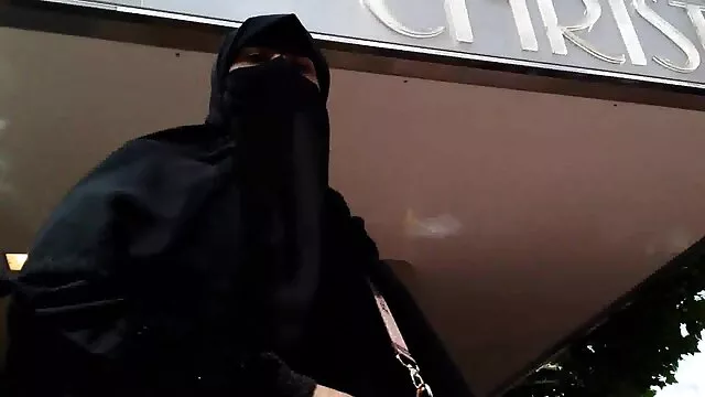 Una buena viejitas calientes follando criada