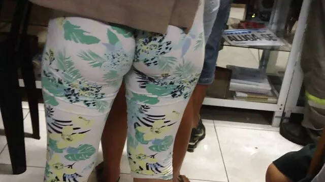 2 chicas calientes mujeres viejitas cojiendo