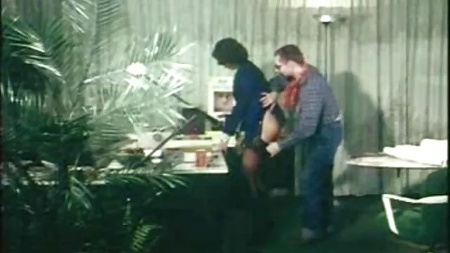 Halina - dulce adolescente serviporno de viejitas (3)