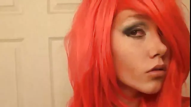 Delfynn Delage puño videos xxx de viejitas